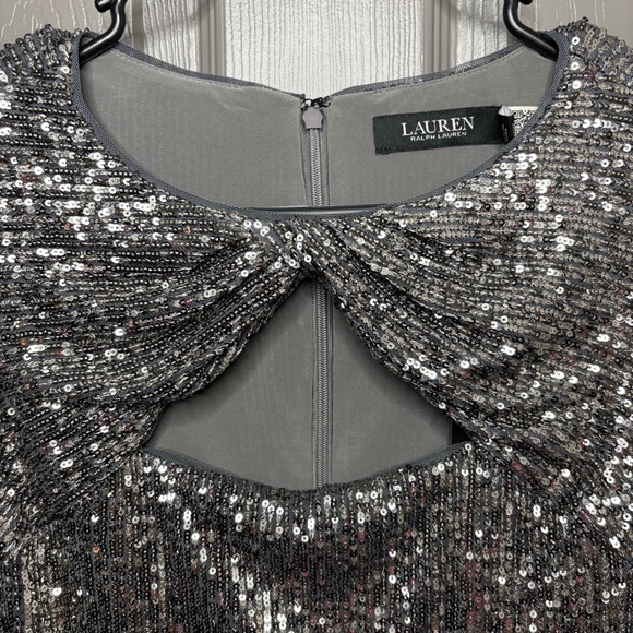 🥂Lauren Ralph Lauren New Sequined Twist Front Dress Silver and Grey Size 4 - Picture 5 of 16